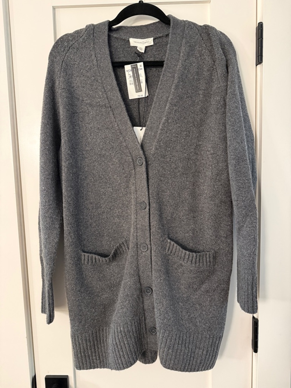 Treasure & Bond Gray Button-Front Pocket Cardigan